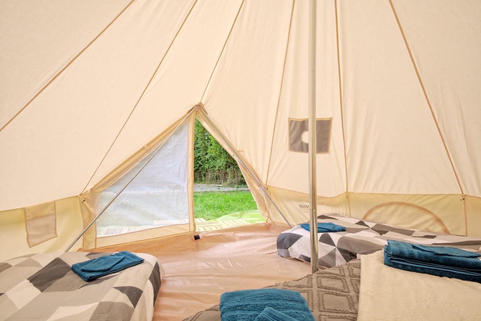 Tipi Experience L'Echappee Belle Hotel Saint-Maudez Exterior photo